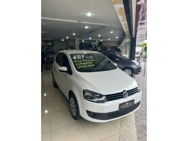 Carro Volkswagen Fox 2014 1.0 TEC (Flex) 2p