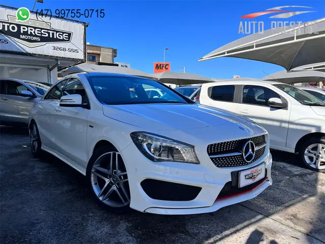 Carro Mercedes-Benz Classe CLA 2015 CLA 250 Sport DCT 4Matic