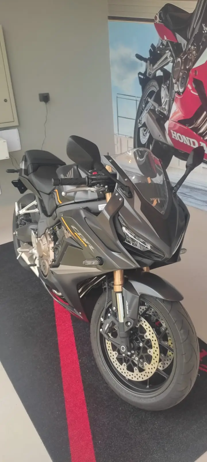 Honda CBR 650R ABS