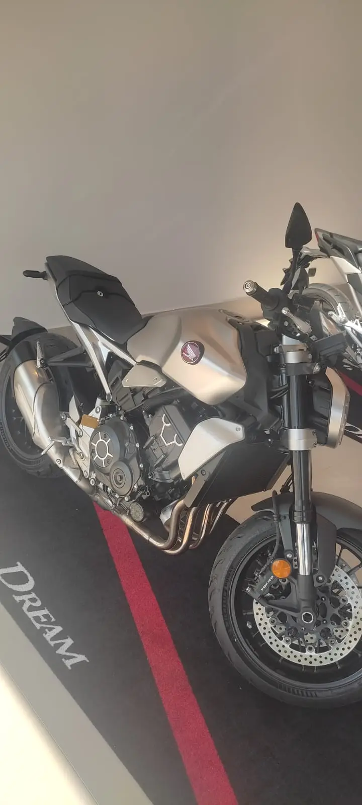 Honda CB 1000R Neo Sports Café
