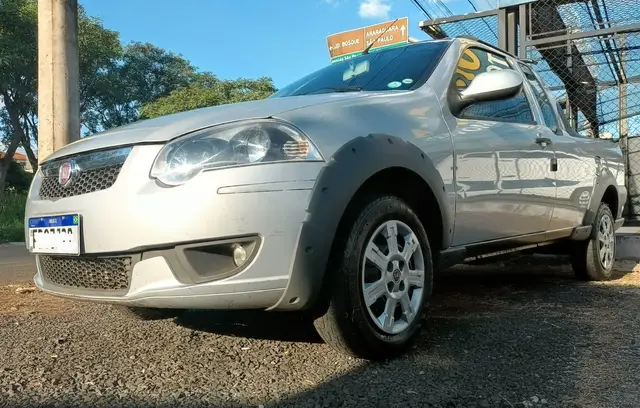 Carro Fiat Strada 2013 Trekking 1.6 16V (Flex) (Cabine Estendida)