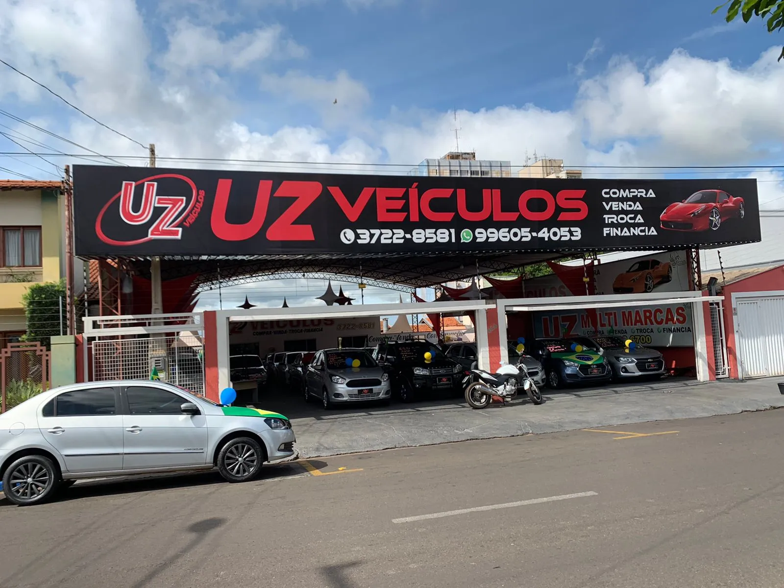 Fachada da loja Veículos à venda em Uz Veículos - Andradina - SP | Mobiauto