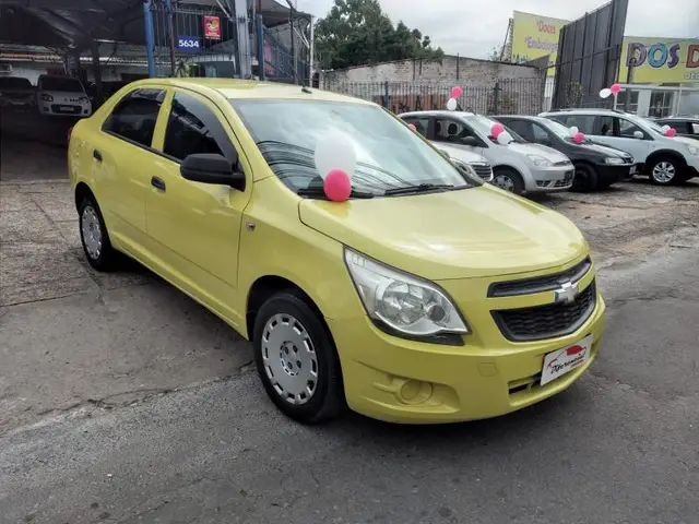 Carro Chevrolet Cobalt 2013 LS 1.4 8V (Flex)