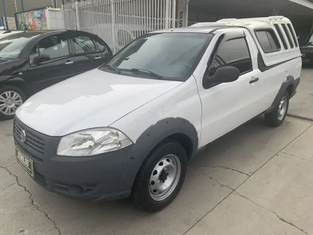 Carro Fiat Strada 2013 Working 1.4 (Flex)
