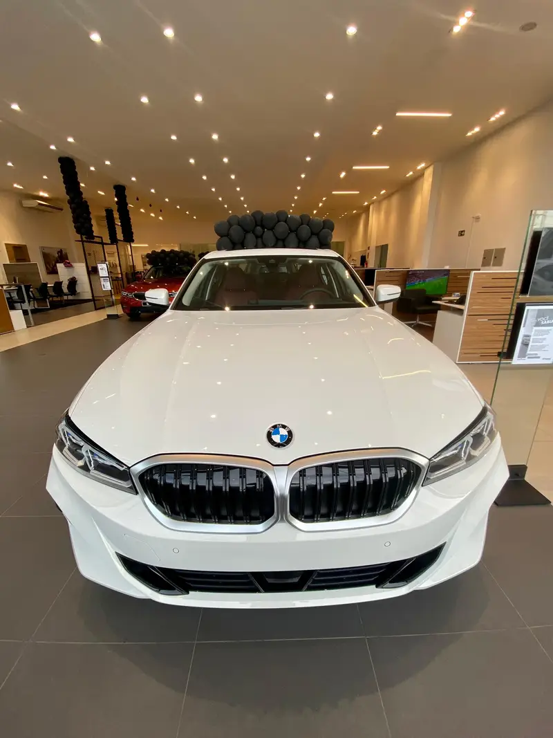 BMW 320i Sport GP 2.0 Turbo (Aut.)