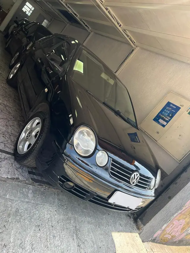 Carro Volkswagen Polo Sedan 2006 1.6 8V (Flex)