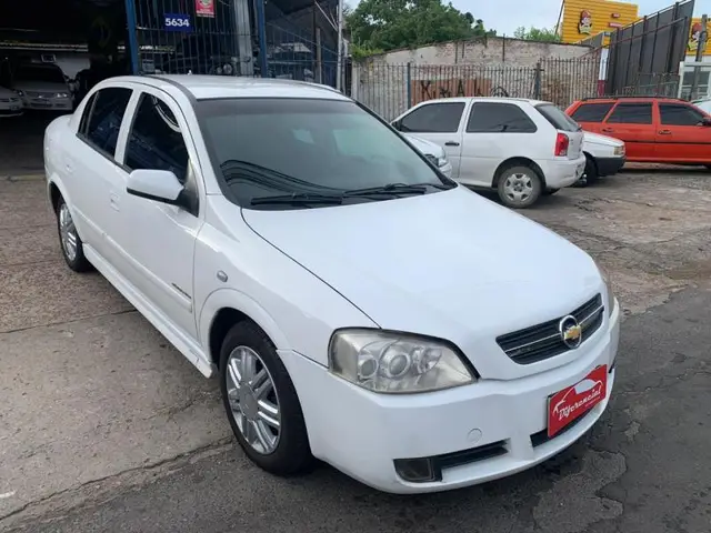 Carro Chevrolet Astra Sedan 2006 Elegance 2.0 (Flex)