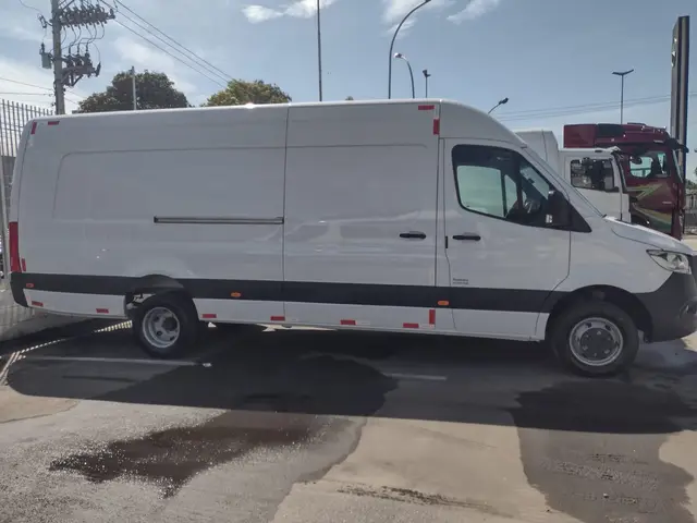 Carro Mercedes-Benz Sprinter 2022 FURGAO 516 CDI  F54A UP8