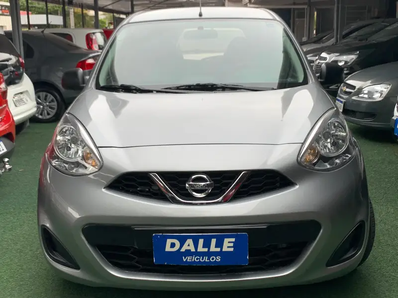 Nissan March 1.0 12V (Flex)