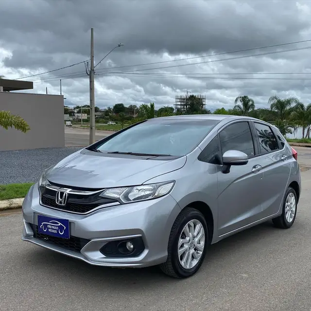 Carro Honda Fit 2018 1.5 16v LX CVT (Flex)