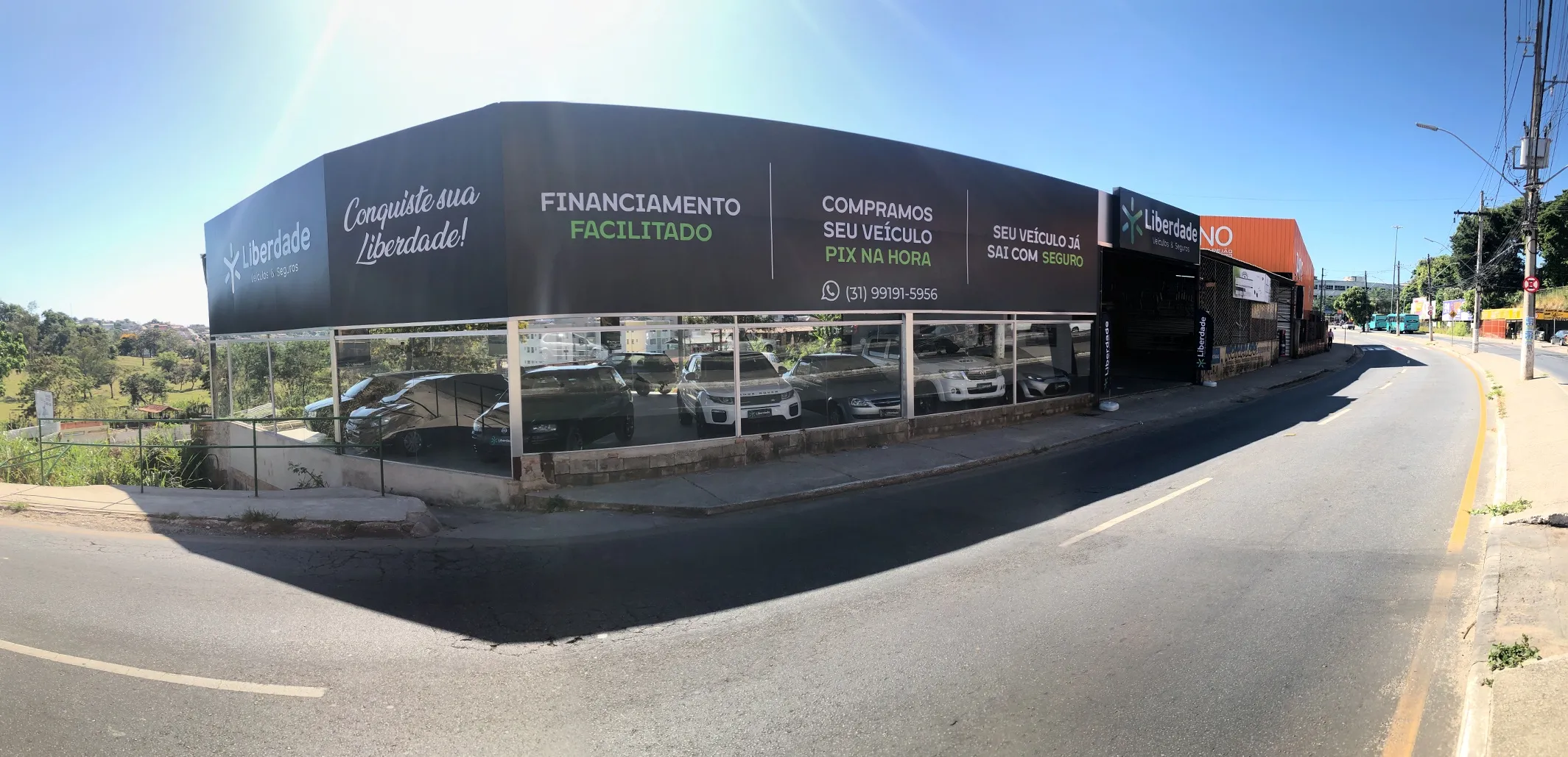 Fachada da loja LIBERDADE VEICULOS E CORRETORA DE SEGUROS  - Belo Horizonte - MG