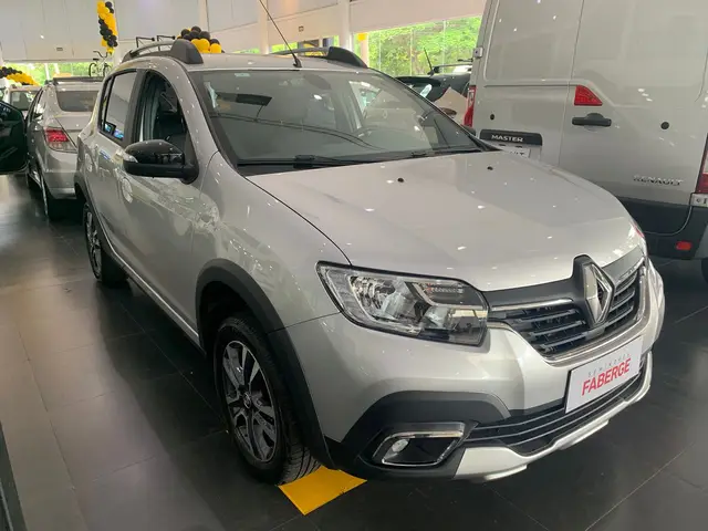 Carro Renault Stepway 2023 Iconic 1.6 16V SCe (Flex) (Aut)