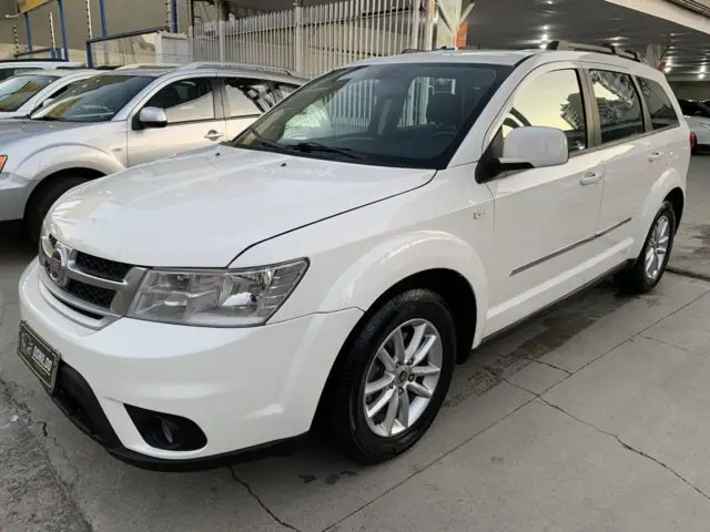 Fiat Freemont 2.4 16V Precision (Aut)