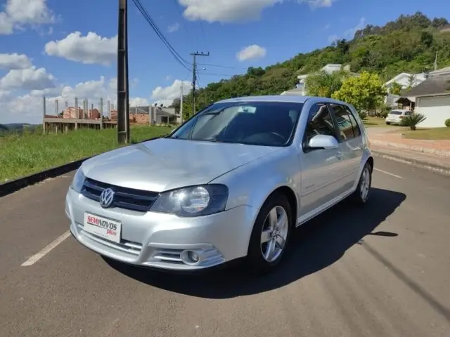 Carro Volkswagen Golf 2010 Sportline 1.6 (Flex)