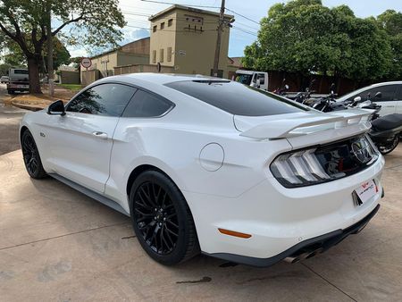 Mustang GT 5.0 V8 Premium
