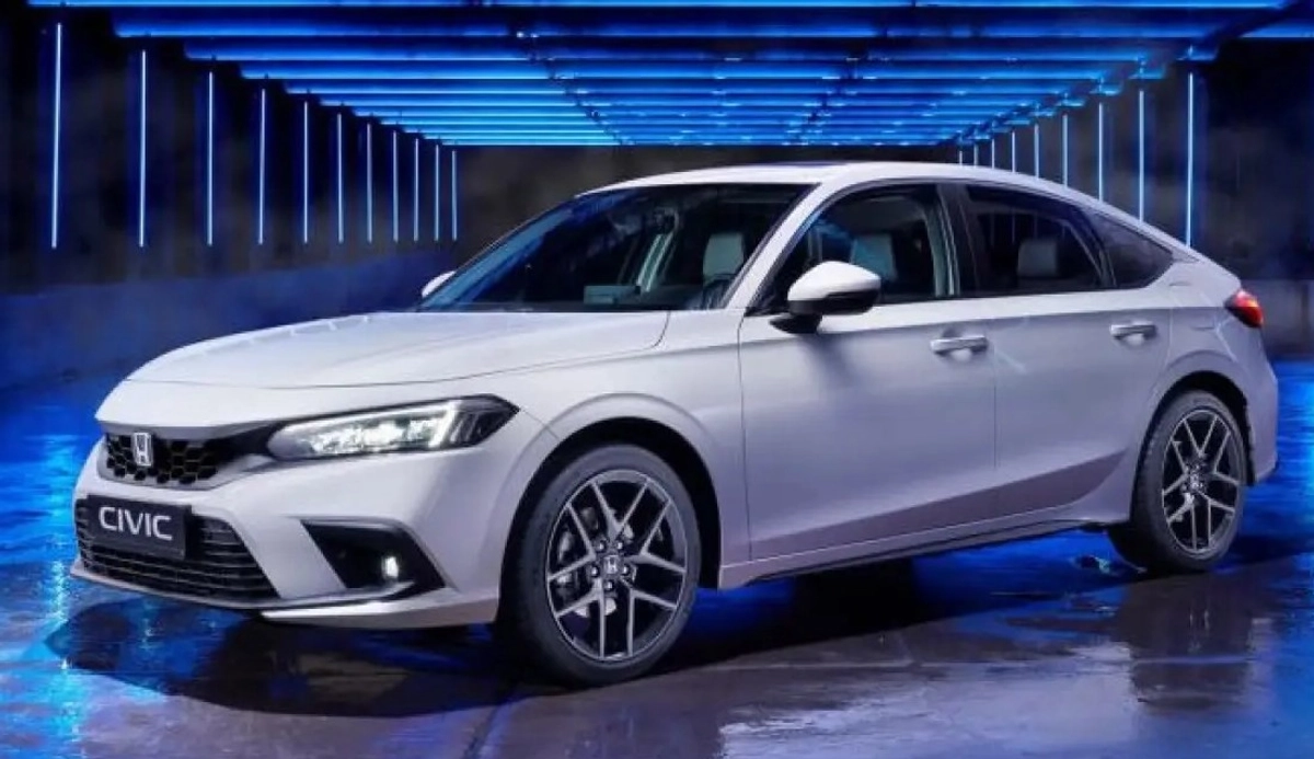 Opções de carros híbridos e elétricos aumentará muito em 2023, mas valores continuam inacessíveis para a maioria dos brasileiros. 