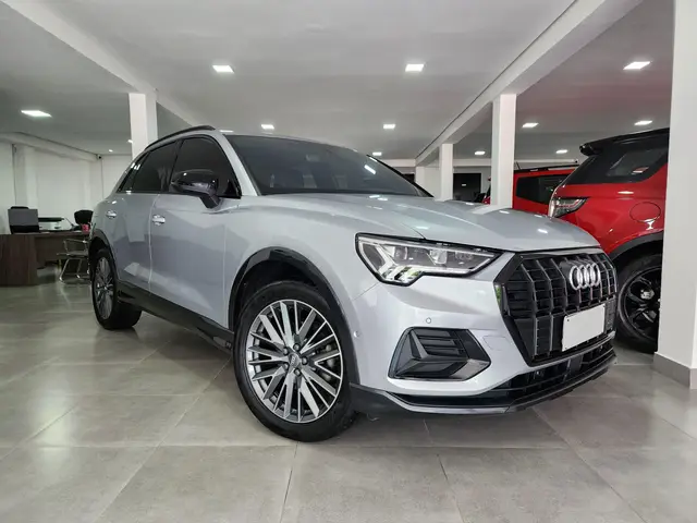 Carro Audi Q3 2020 1.4 TFSI Black Edition S Tronic (Flex)