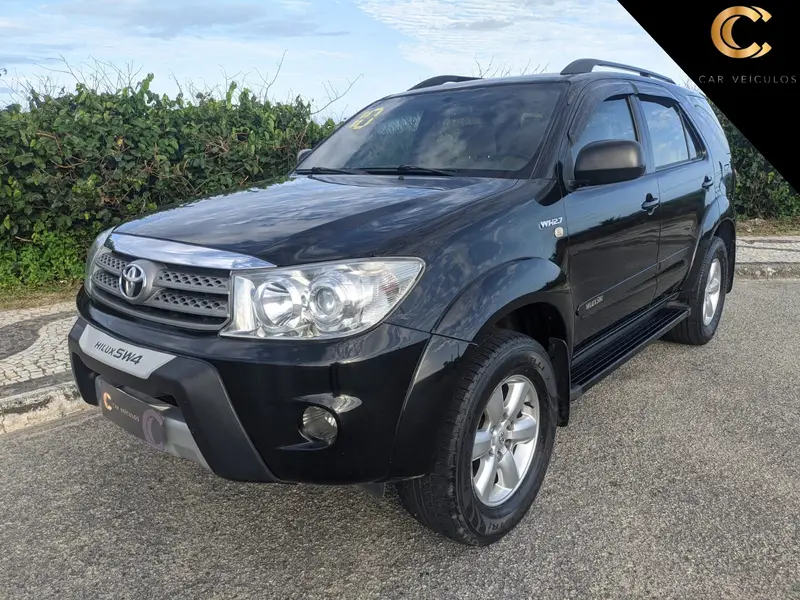 Toyota Hilux SW4 SR 4x2 2.7 VVT-i (aut)