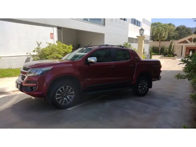 Carro Chevrolet S10 Cabine Dupla 2019 S10 2.8 CTDI High Country 4WD (Cabine Dupla) (Aut)