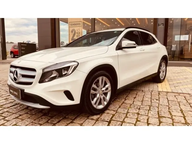 Carro Mercedes-Benz GLA 200 2015 GLA 200 1.6 Advance