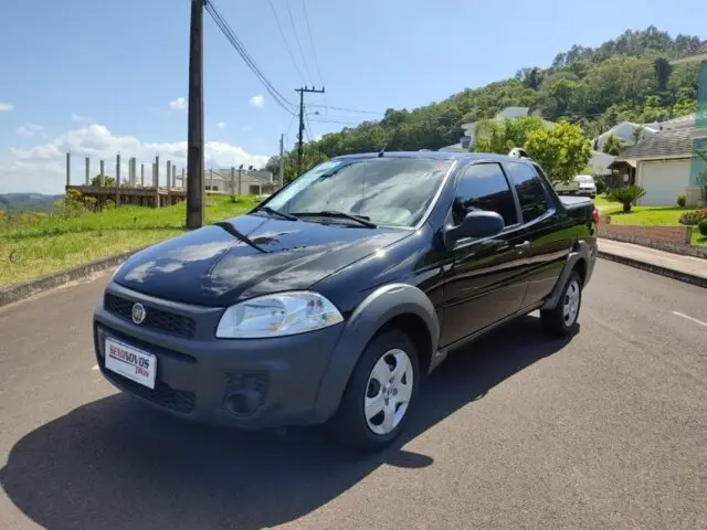 Carro Fiat Strada 2019 Hard Working 1.4 (Flex) (Cabine Dupla)
