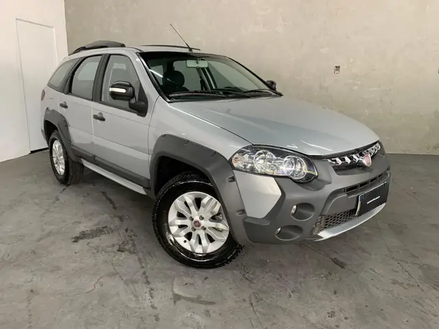 Carro Fiat Weekend 2014 Adventure 1.8 E.torQ (Flex)