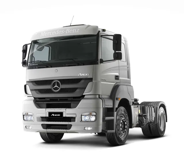 Carro Mercedes-Benz Axor 2019 2036 S/36