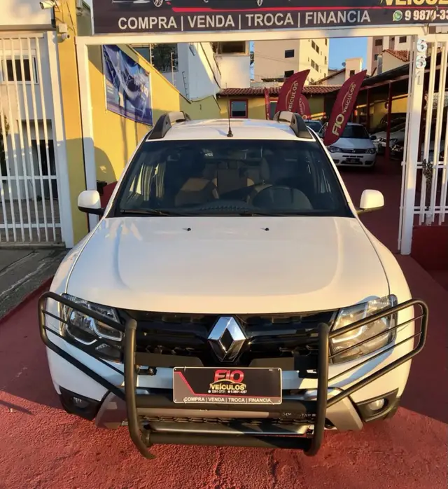 Carro Renault Duster 2017 2.0 16V Dynamique 4x4 (Flex)