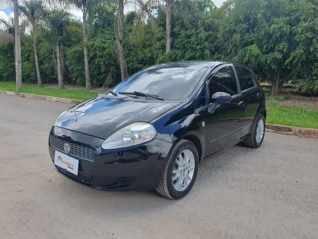 Fiat Punto Attractive 1.4 (Flex)