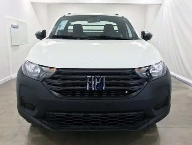 Carro Fiat Strada 2023 Endurance 1.4 Cabine Plus (Flex)