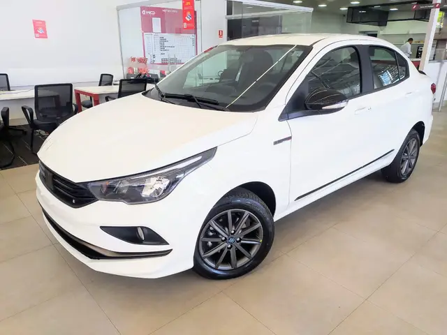 Carro Fiat Cronos 2023 Drive 1.3 (Flex) MT