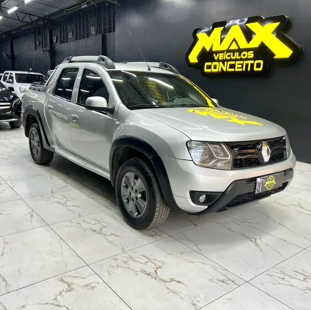 Carro Renault Duster Oroch 2016 1.6 16V SCe Dynamique (Flex)