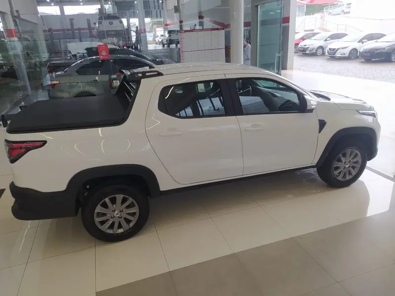 Fiat Strada Freedom 1.3 CD (Flex)