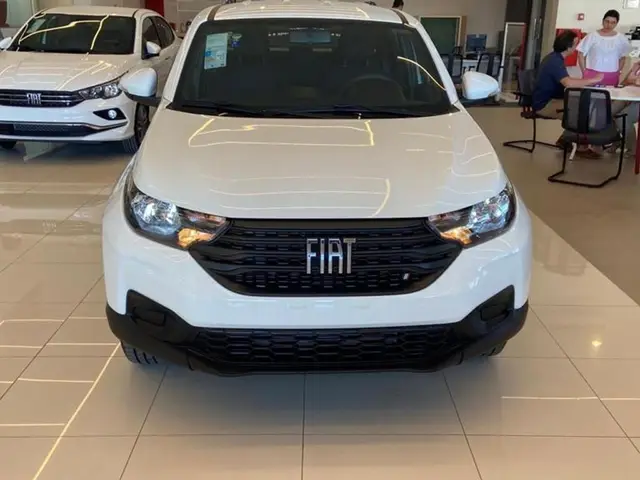Carro Fiat Strada 2023 Freedom 1.3 CD (Flex)