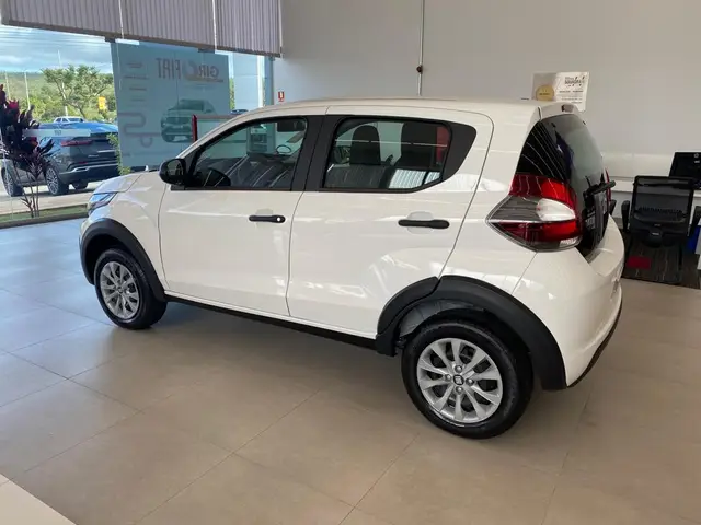 Carro Fiat Mobi 2023 Like 1.0 (Flex)