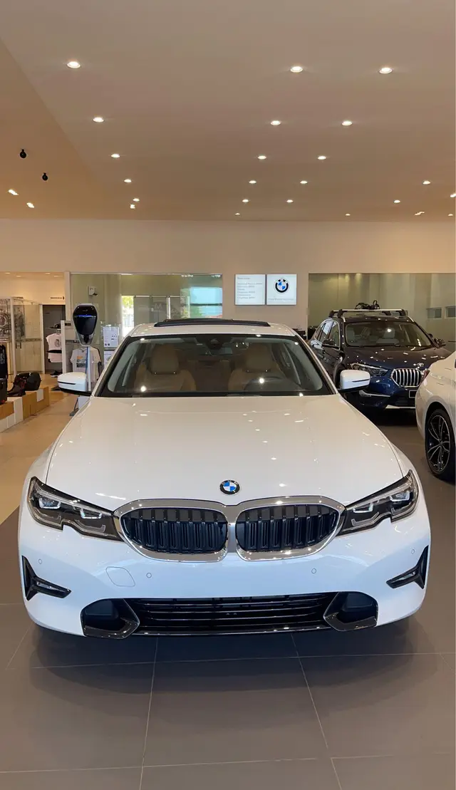 Carro BMW 320i 2022 Sport GP 2.0 Turbo (Aut)