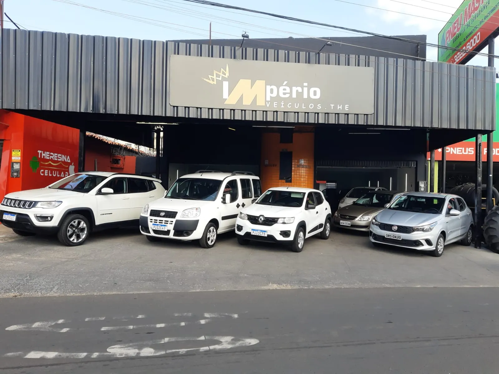 Fachada da loja Veículos à venda em IMPERIO VEICULOS THE - Teresina - PI | Mobiauto