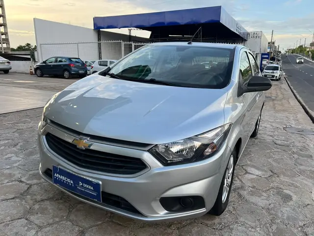 Carro Chevrolet Onix 2019 1.0 LT SPE/4