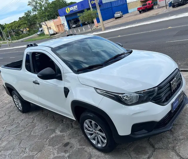 Carro Fiat Strada 2021 Endurance 1.4 CS (Flex)