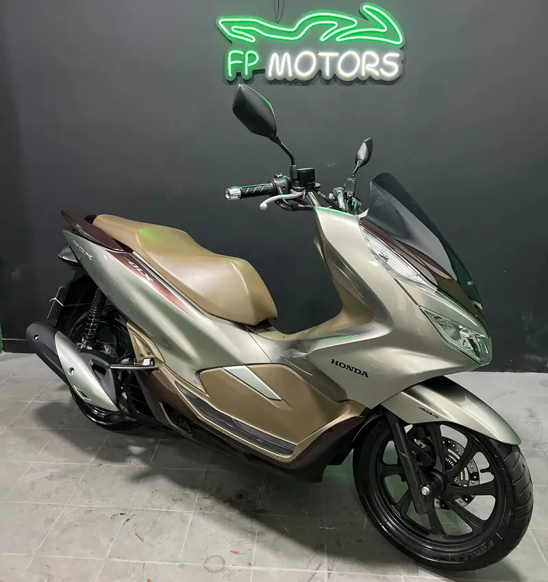 Honda PCX 150 DLX