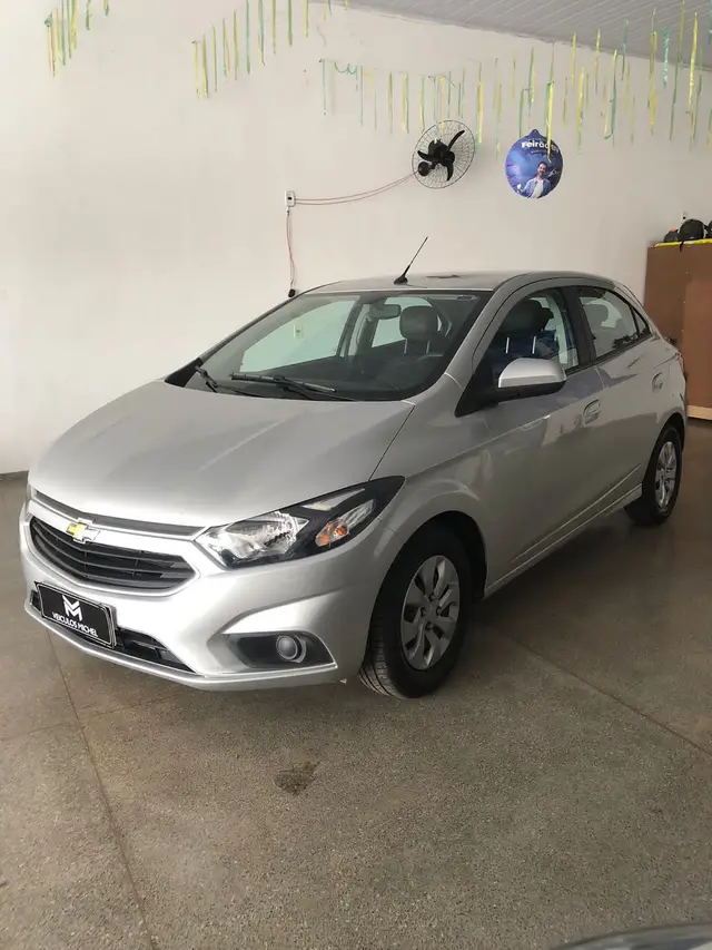 Carro Chevrolet Onix 2019 LT 1.0 Turbo (Flex)