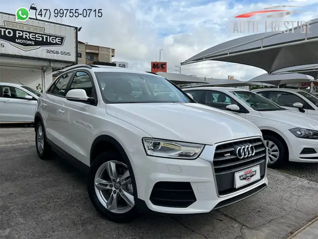 Carro Audi Q3 2017 1.4 TFSI Ambiente S Tronic (Flex)