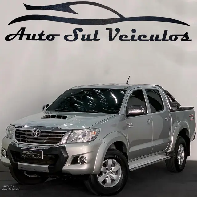 Carro Toyota Hilux Cabine Dupla 2014 Hilux 3.0 TDI 4x4 CD SRV