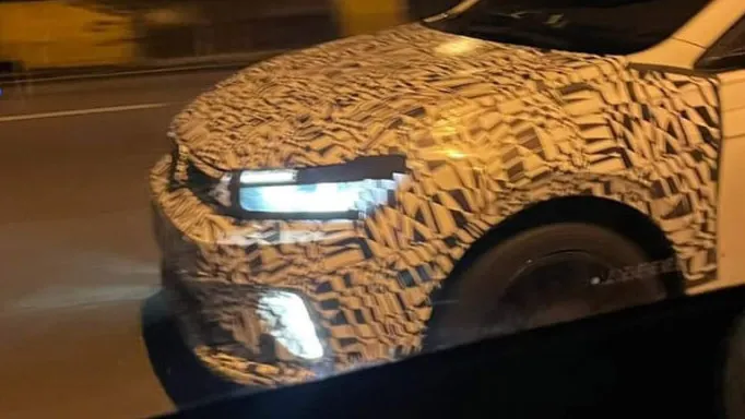 Flagra: por que o VW Virtus GTS 2023 não tem faróis inteligentes do Polo