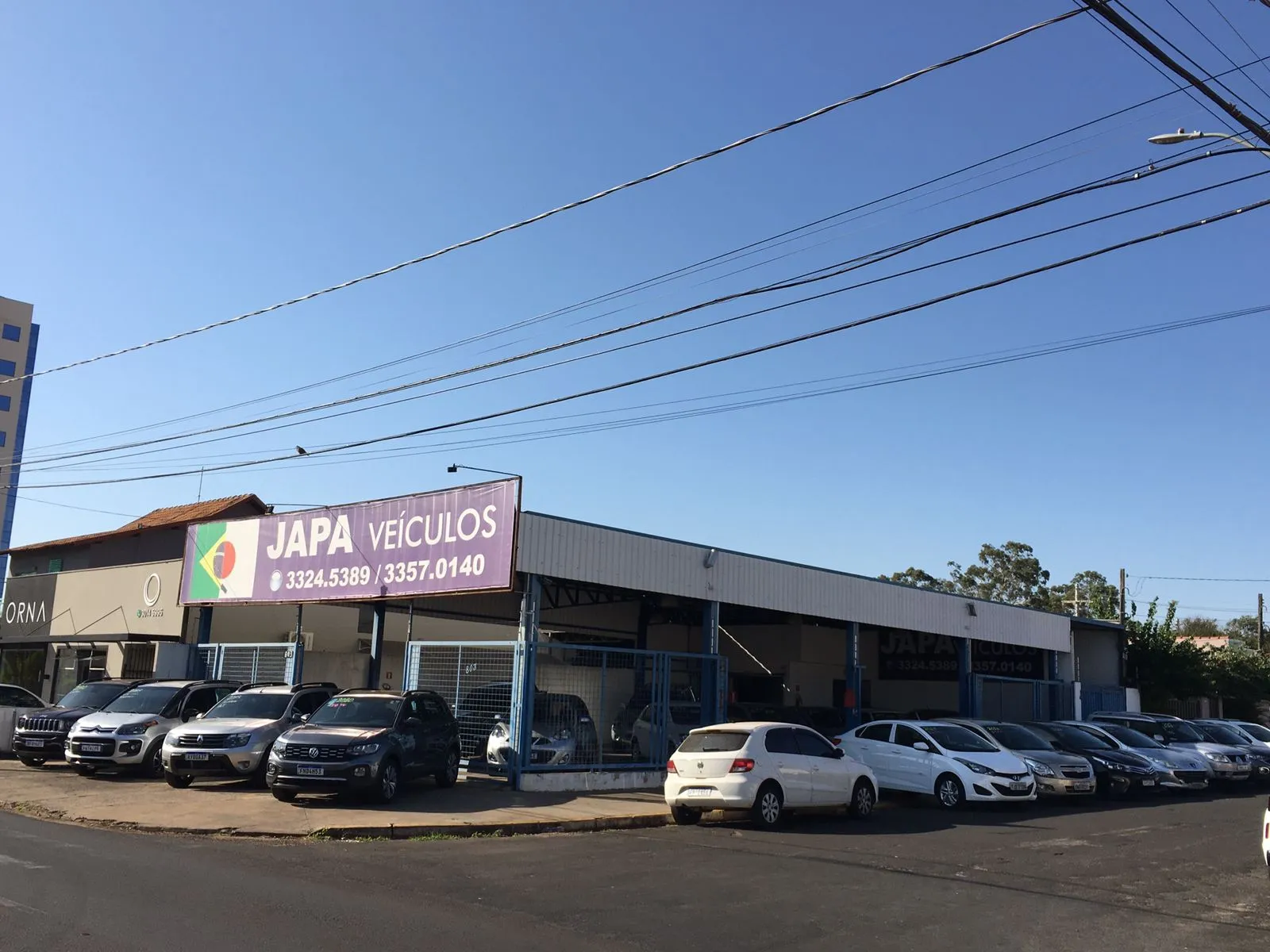 Fachada da loja Veículos à venda em JAPA MOTORS - Araraquara - SP | Mobiauto