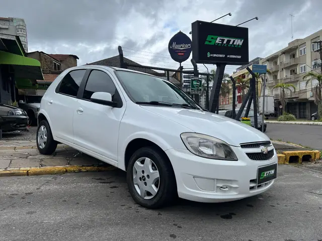 Carro Chevrolet Celta 2015 LT 1.0 (Flex)