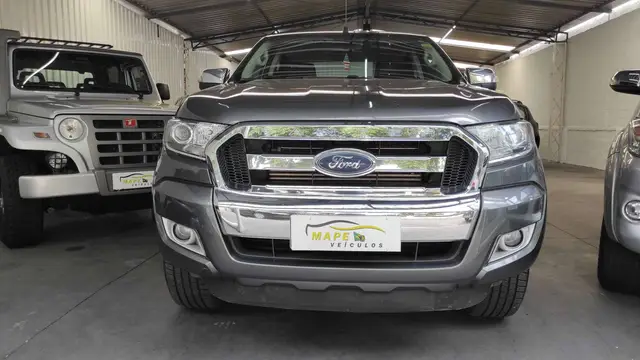 Carro Ford Ranger Cabine Dupla 2017 Ranger 3.2 XLT CD 4x4 (Aut)