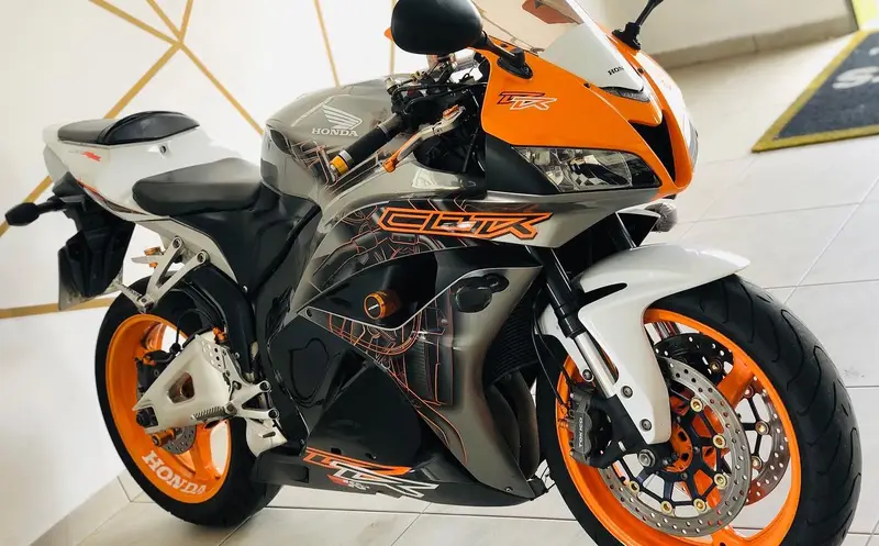 Honda RR