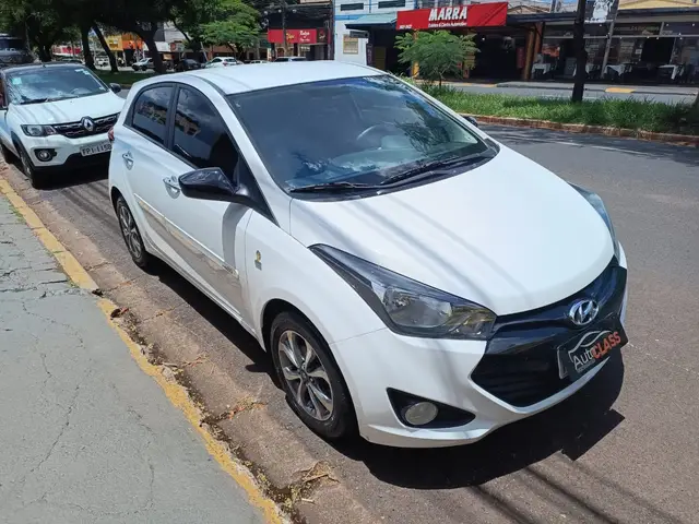 Carro Hyundai HB20 2015 1.6 Copa do Mundo (Aut) (Flex)