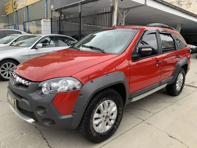 Carro Fiat Palio Weekend 2014 Adventure 1.8 16V (Flex)